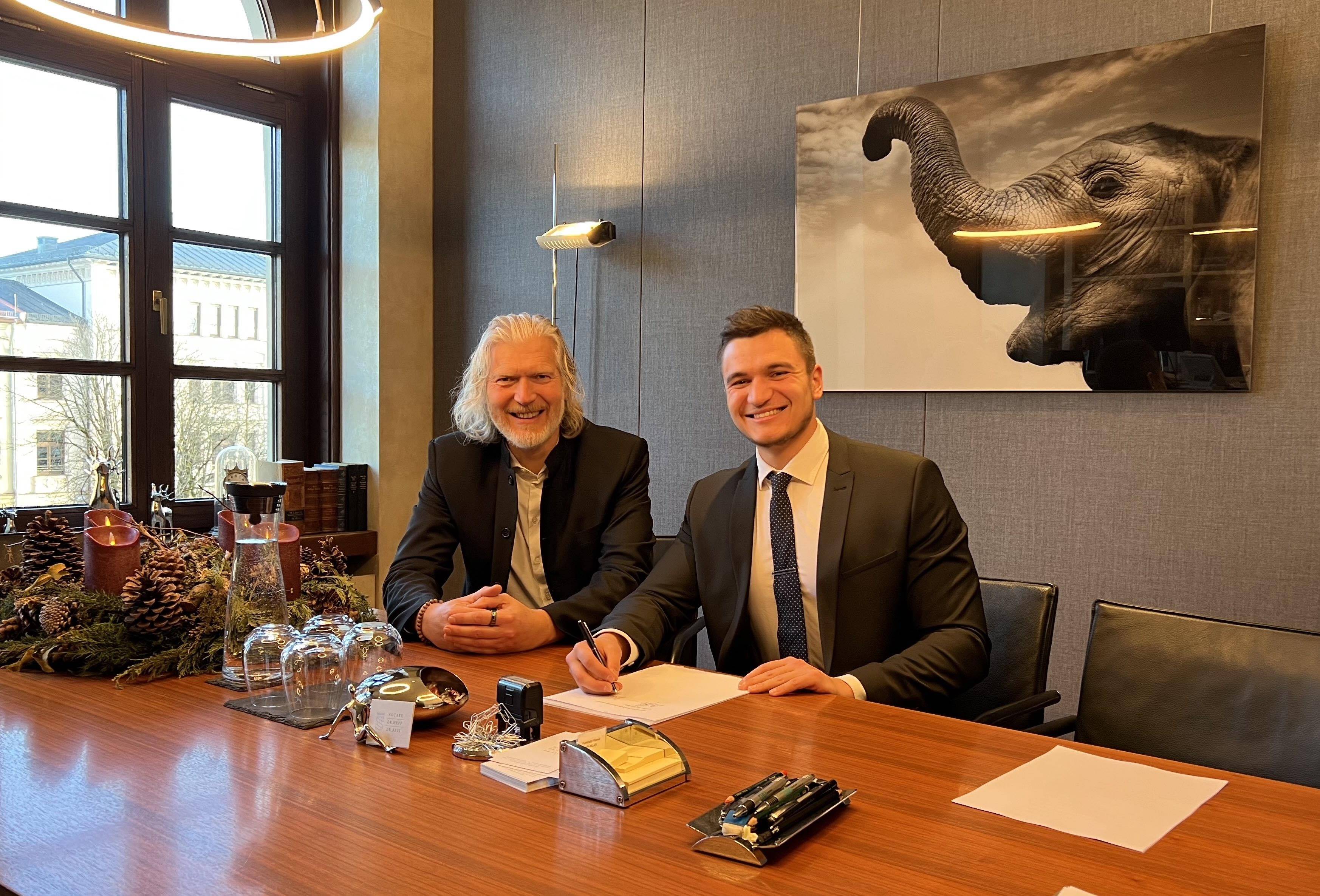 Pablo C. Gräfrath wird Geschäftsführer beim Institut Service-Check - Ab 2023 zwei Generationen in der Geschäftsführung