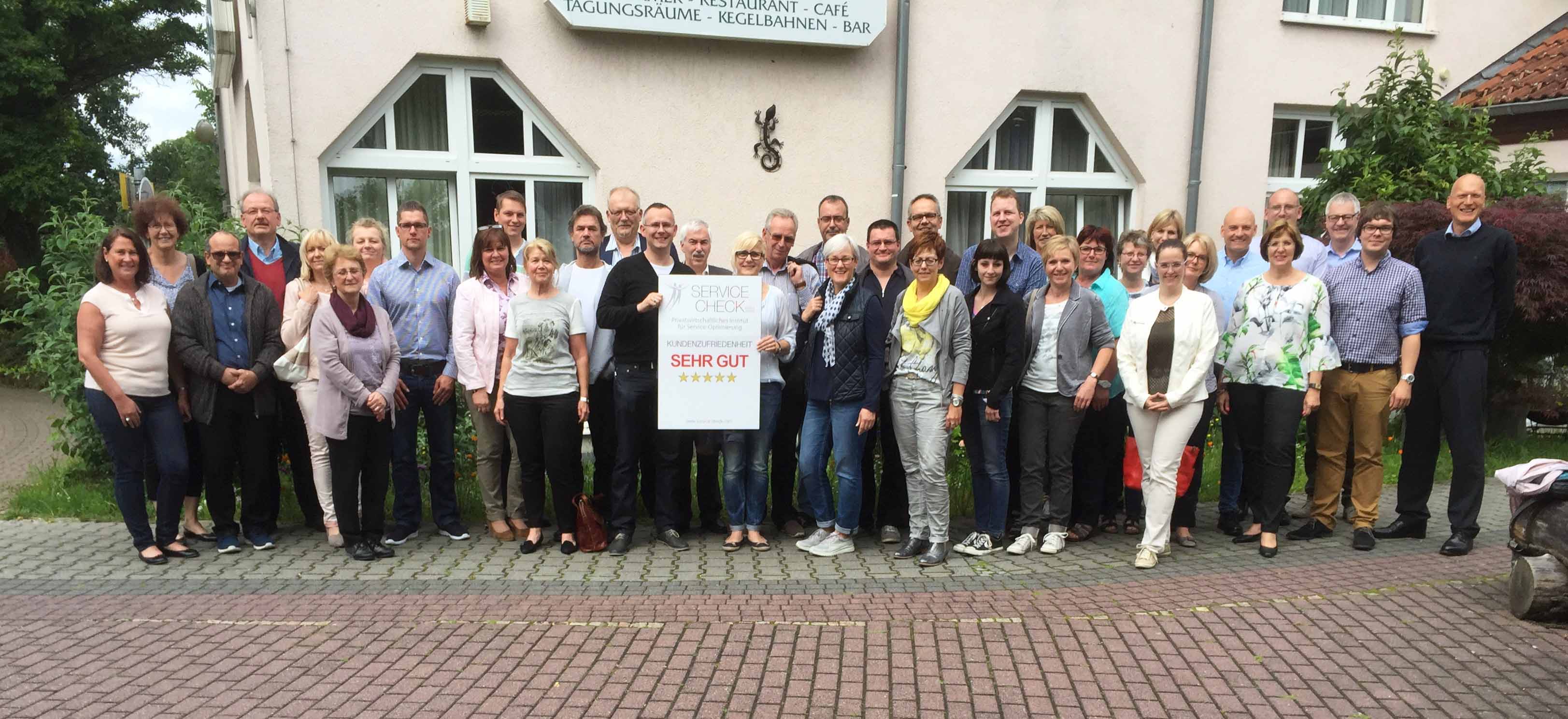 Der Service-Workshop mit echtem WOW!-Effekt. Das hochmotivierte Möbel Urban-Team entwickelt zukunftsweisende Service-Strategien